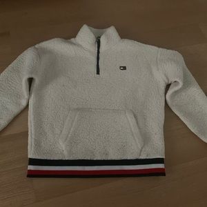 Tommy Hilfiger sweater